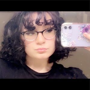 Meet your Posher, Lili